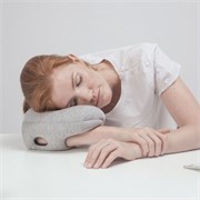 Подушка для сна на руке Ostrich Pillow